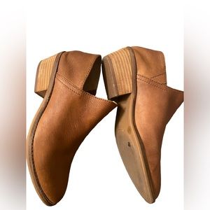 Lucky Brand Soft Caramel Ankle Boot